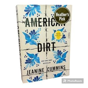 American Dirt Paperback Novel by Jeanie Cummins